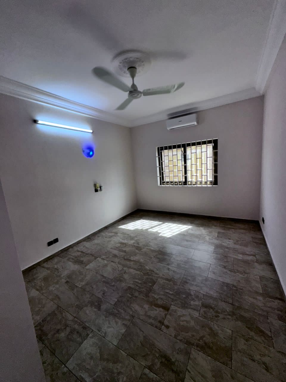 Villa à vendre – Image 2